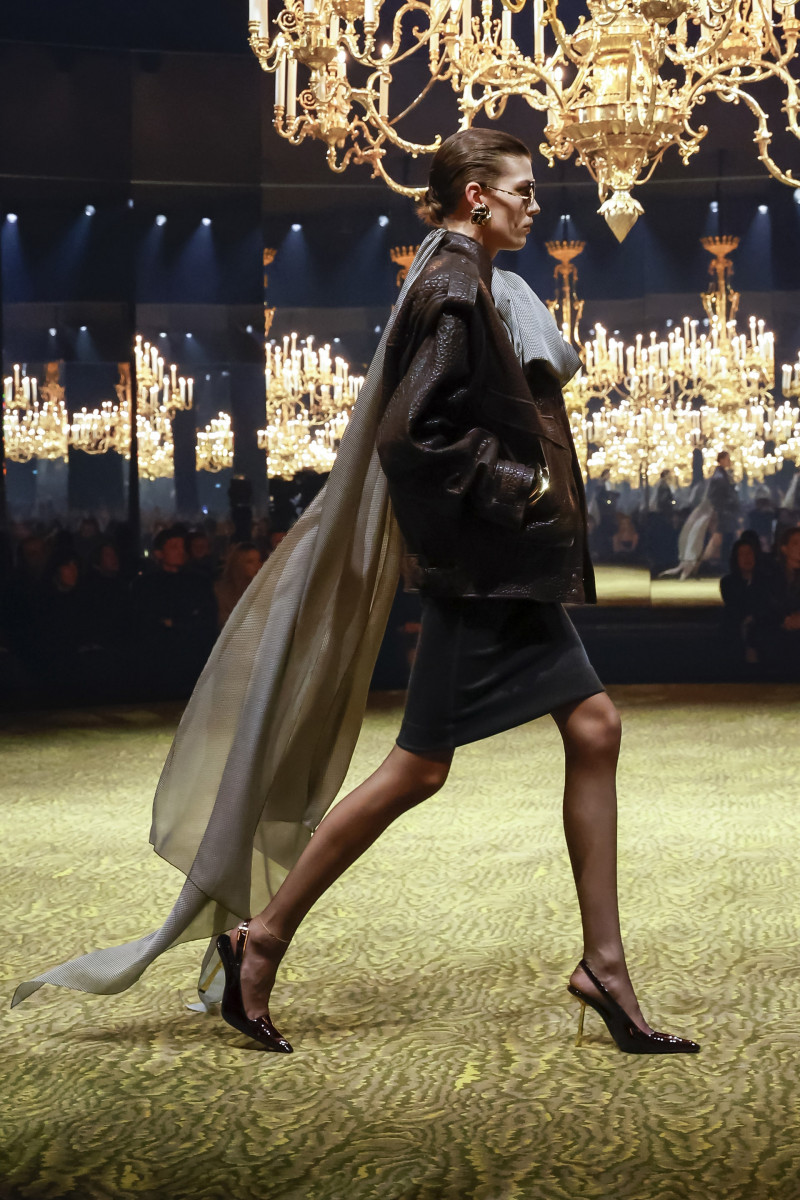 00008-saint-laurent-fall-2023-ready-to-wear-credit-brand.jpg