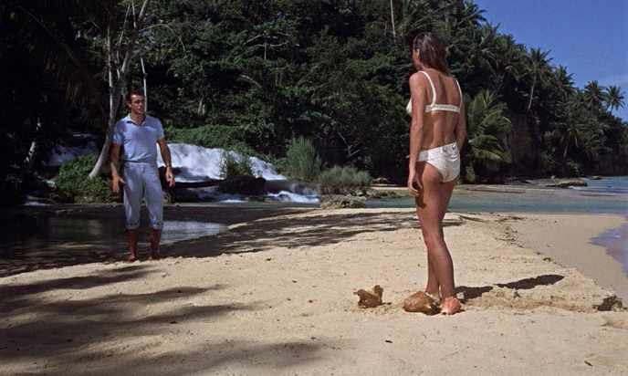 Dr._No.1962.HDRip-AVC.ExKinoRay.mkv_snapshot_01.03.24.300.png