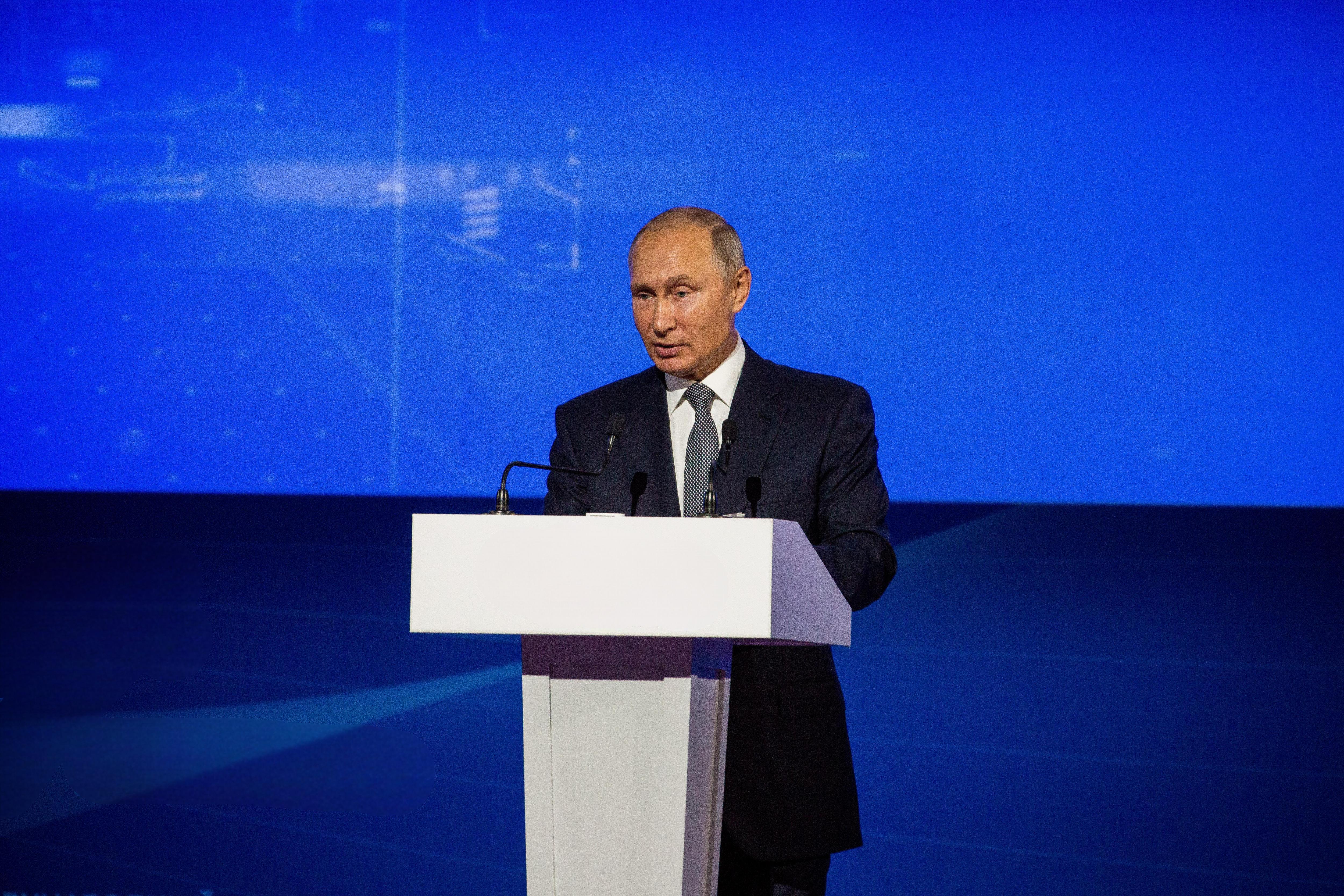 Путин: ИИ может лишить работы миллионы россиян — заявления на форуме в Казахстане