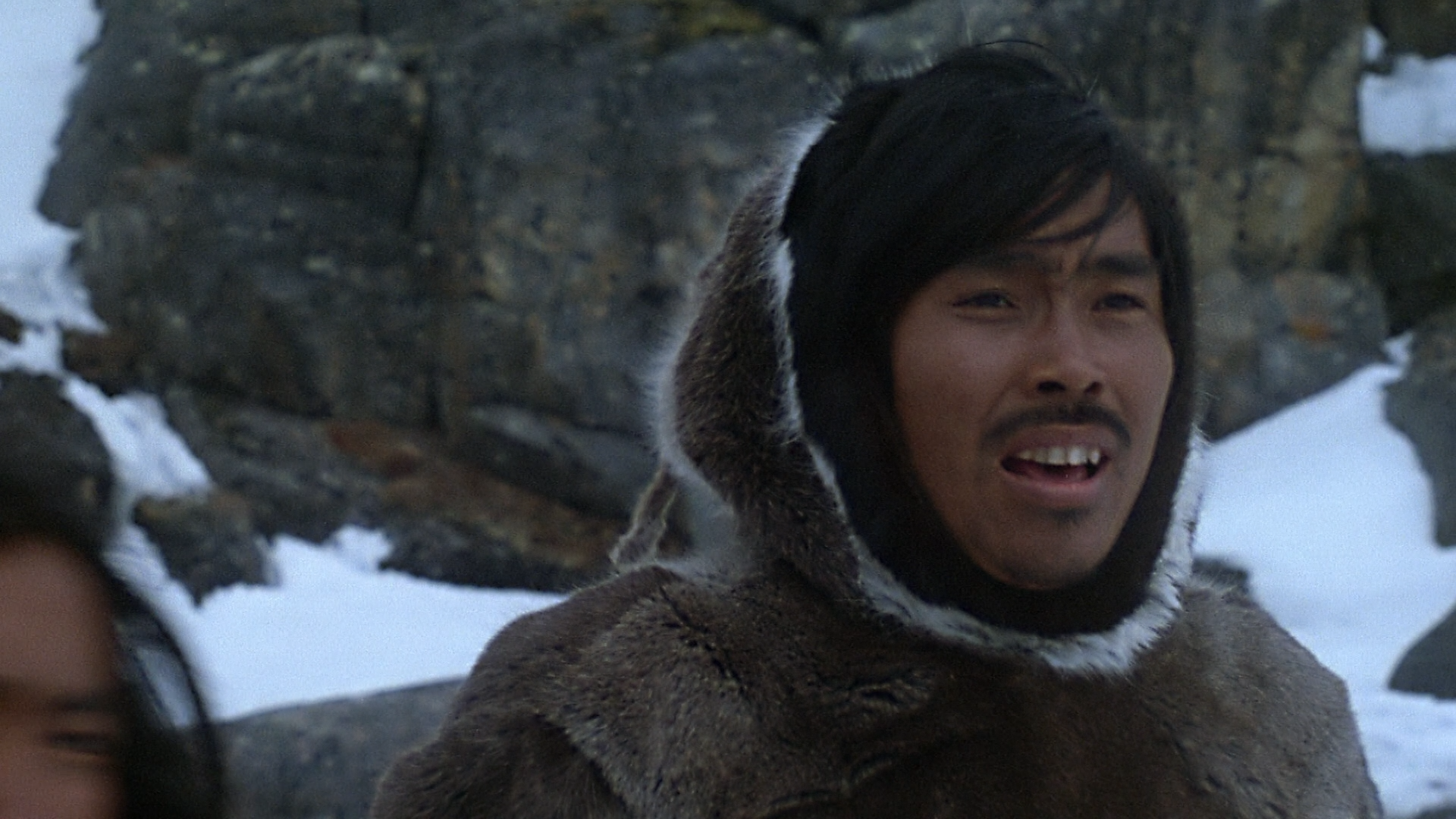 The.White.Dawn.1974.BDRemux.1080p.mkv_snapshot_00.20.11.922.png