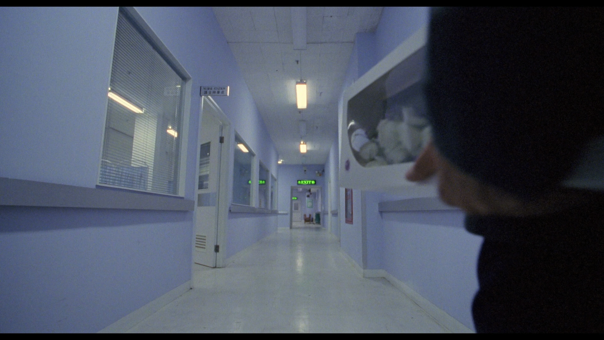 Hard Boiled_1992г_Tony Leung  Chow Yun-Fat.mkv_20260603_235358.252.png