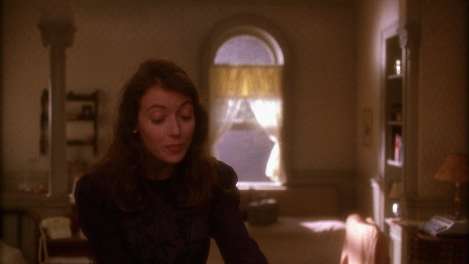 A.Stranger.Among.Us.1992.Imprint.BDRemux.1080p.mkv_20260612_074405.975.png