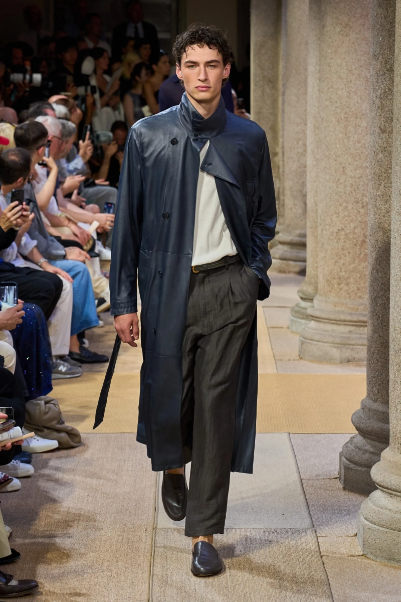 00062-giorgio-armani-spring-2027-menswear-credit-gorunway.webp
