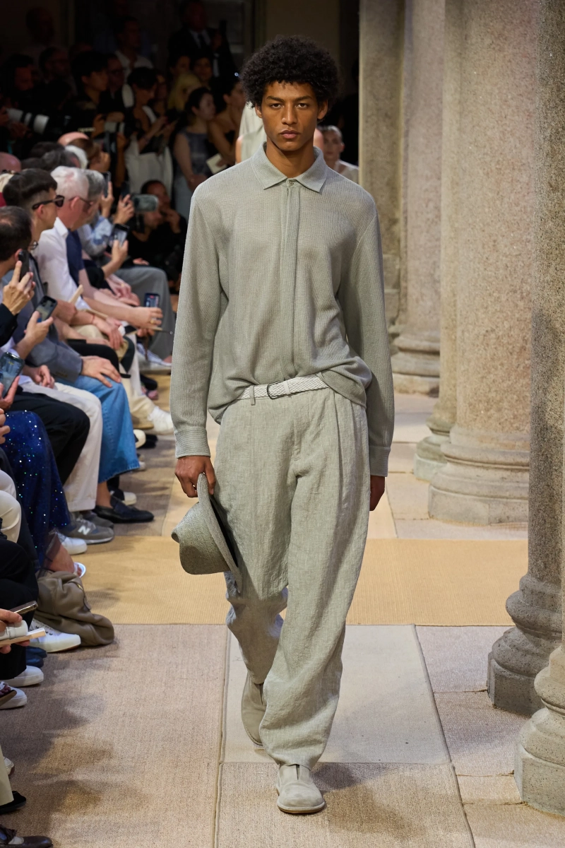 00082-giorgio-armani-spring-2027-menswear-credit-gorunway.webp