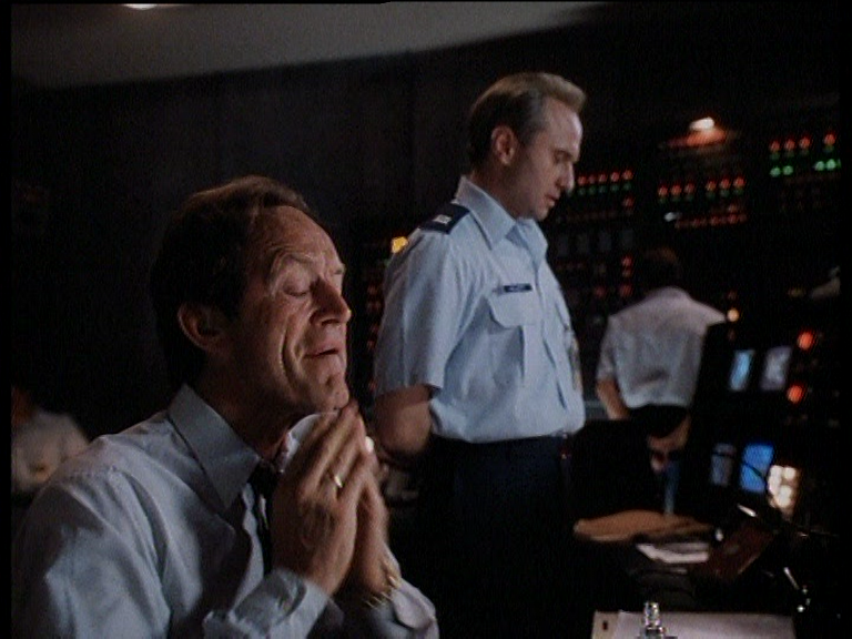 dvd_snapshot_00.42.20.720.png