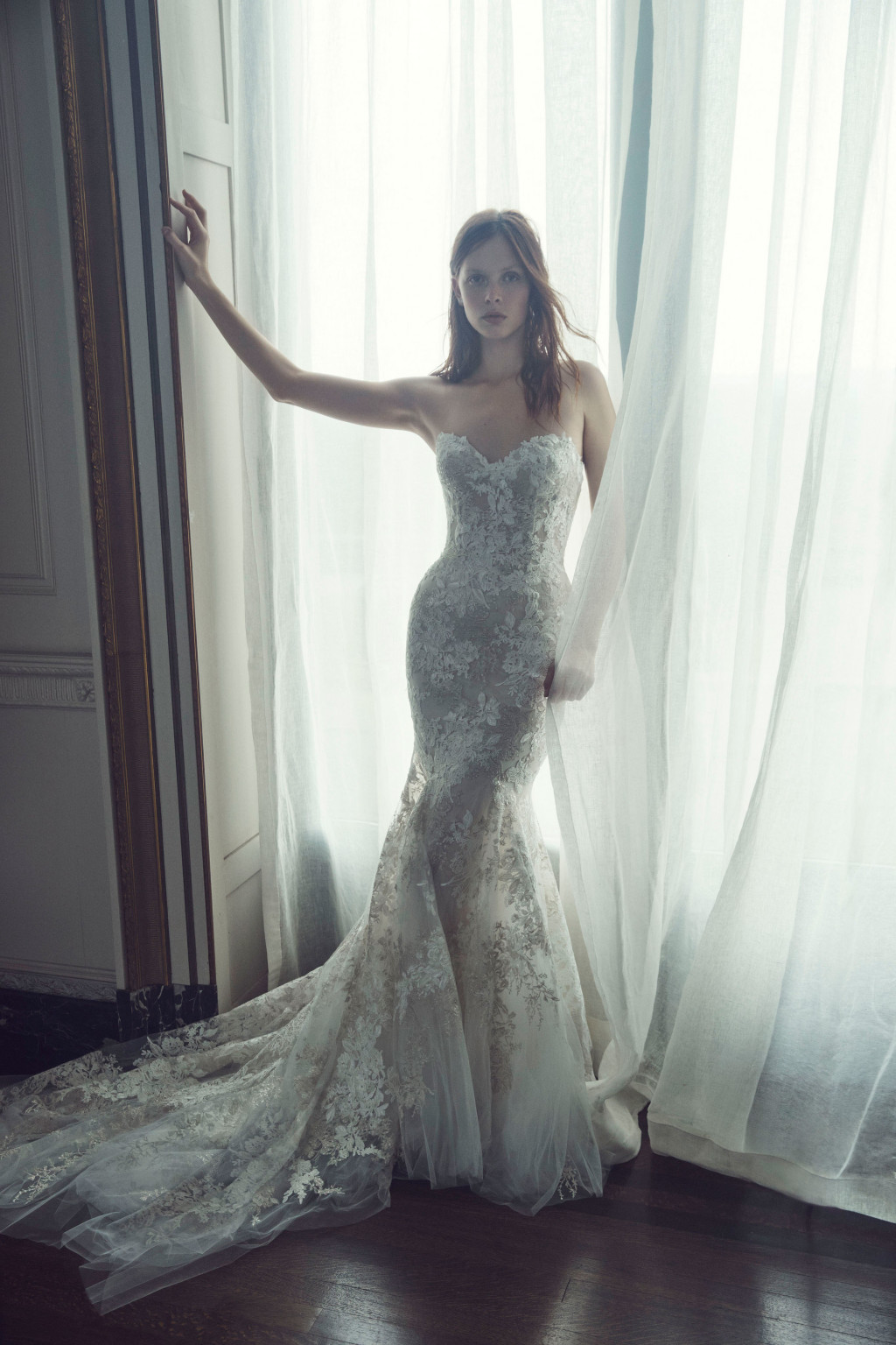 00004-monique-lhuilier-fall-2019-bridal.jpg