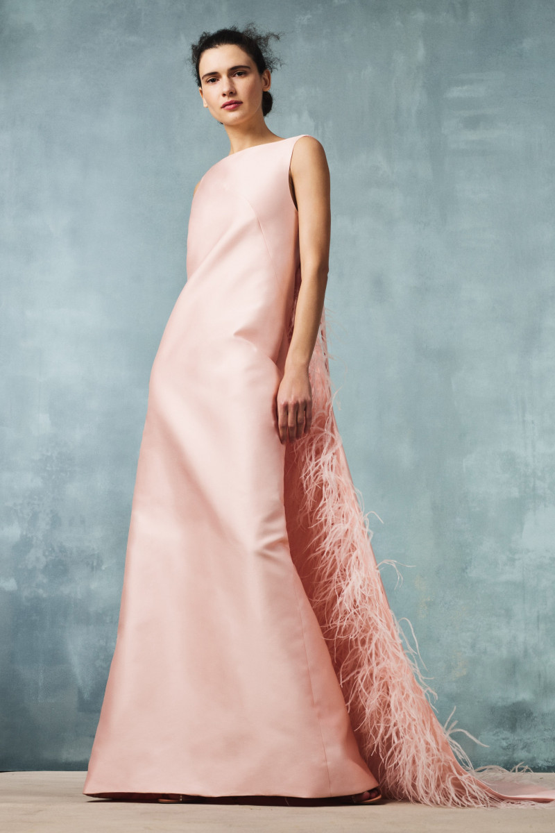 00012-Monique-Lhuillier-Fall-20-RTW-Credit-Stas-Komarovski.jpg