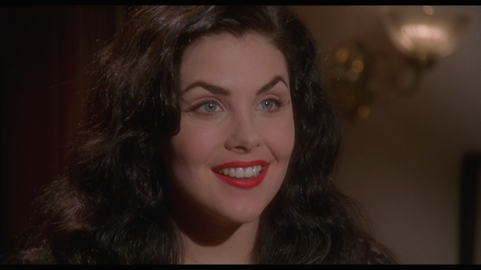 Fatal.Instinct.1993.Olive.Films.BDRemux.1080p.mkv_20260705_153951.786.png