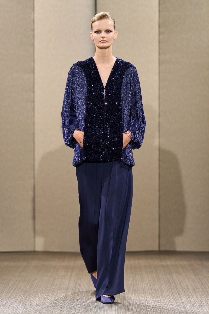 00023-armani-prive-fall-2026-couture-credit-gorunway.webp