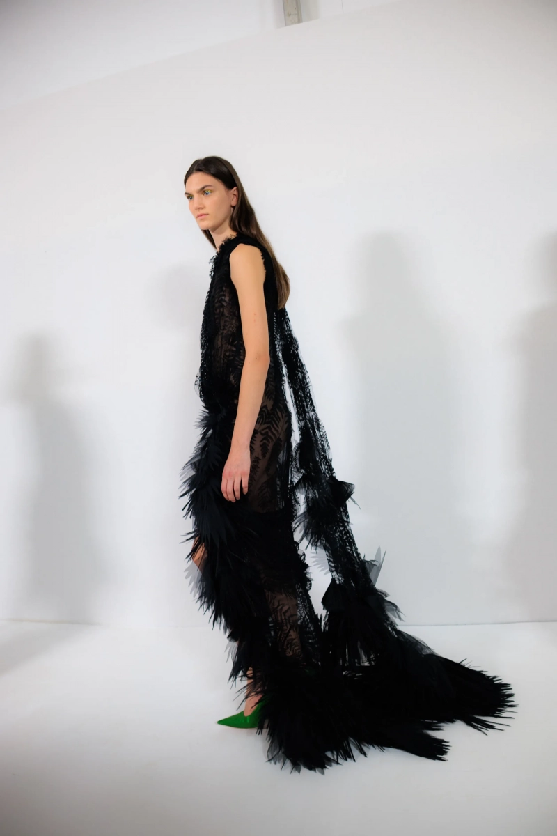 dior_pariscouturess27_backstage_acielle_21.webp