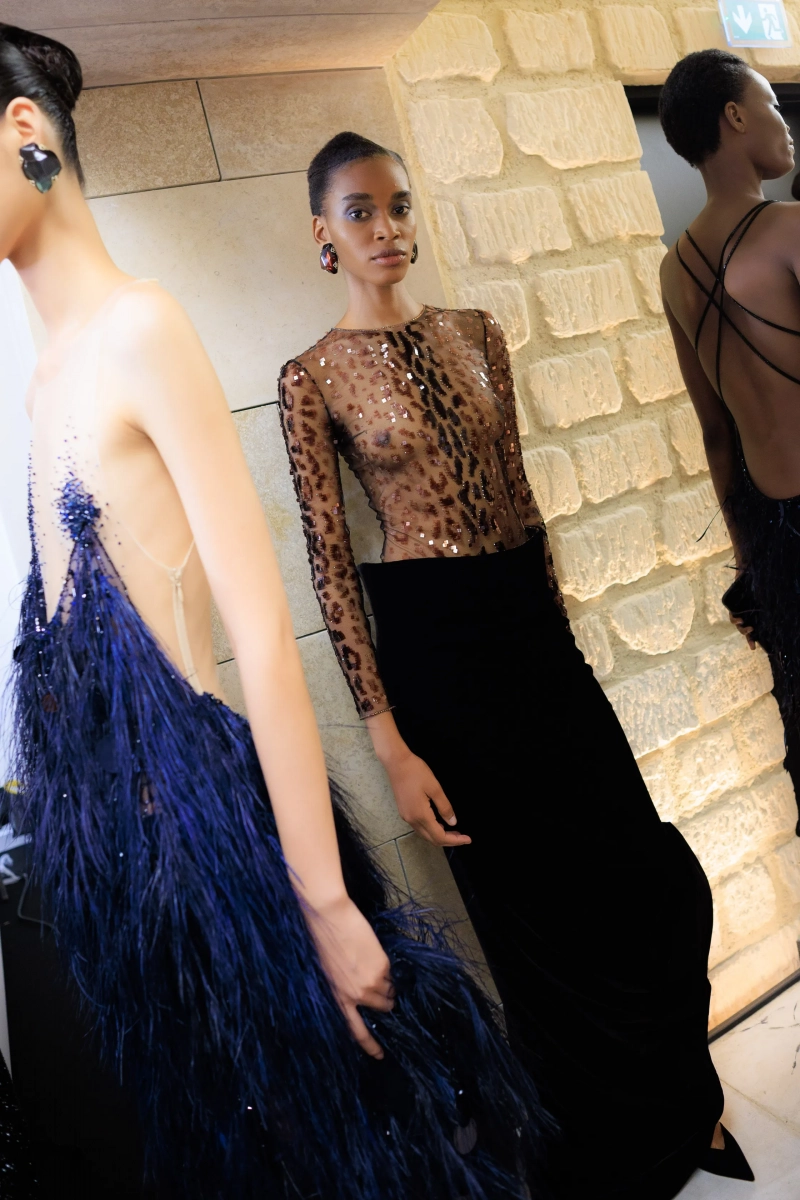 ARMANIPRIVE_PARISCOUTUREFW26_BACKSTAGE_ACIELLE_11.webp