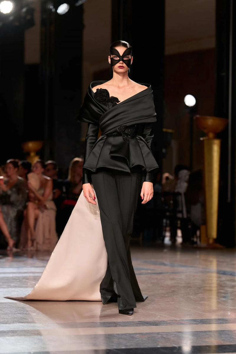 00005-elie-saab-fall-2026-couture-credit-gorunway.webp