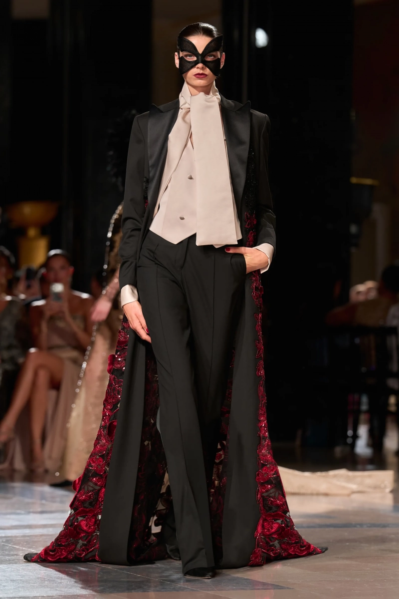 00053-elie-saab-fall-2026-couture-credit-gorunway.webp