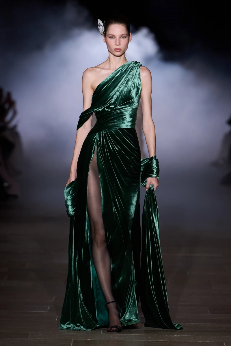 00022-zuhair-murad-fall-2026-couture-credit-gorunway.webp