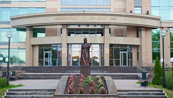 Прокуратура оспаривает сделку по продаже экскаватора завода «Машиностроитель» в Перми