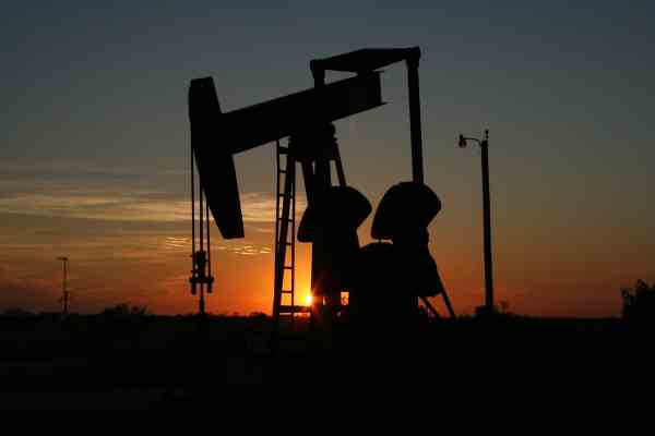 Китай увеличил объемы нефтегазодобычи