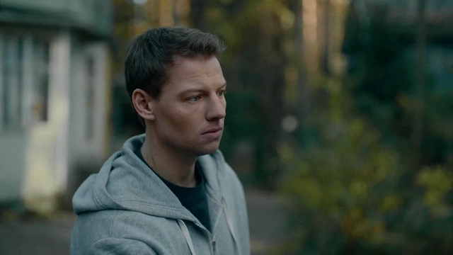 Taksi.Pod.Prikrytiem.s01e01.2022.WEB-DLRip-AVC.KPK.GF[(019392)15-52-25].PNG