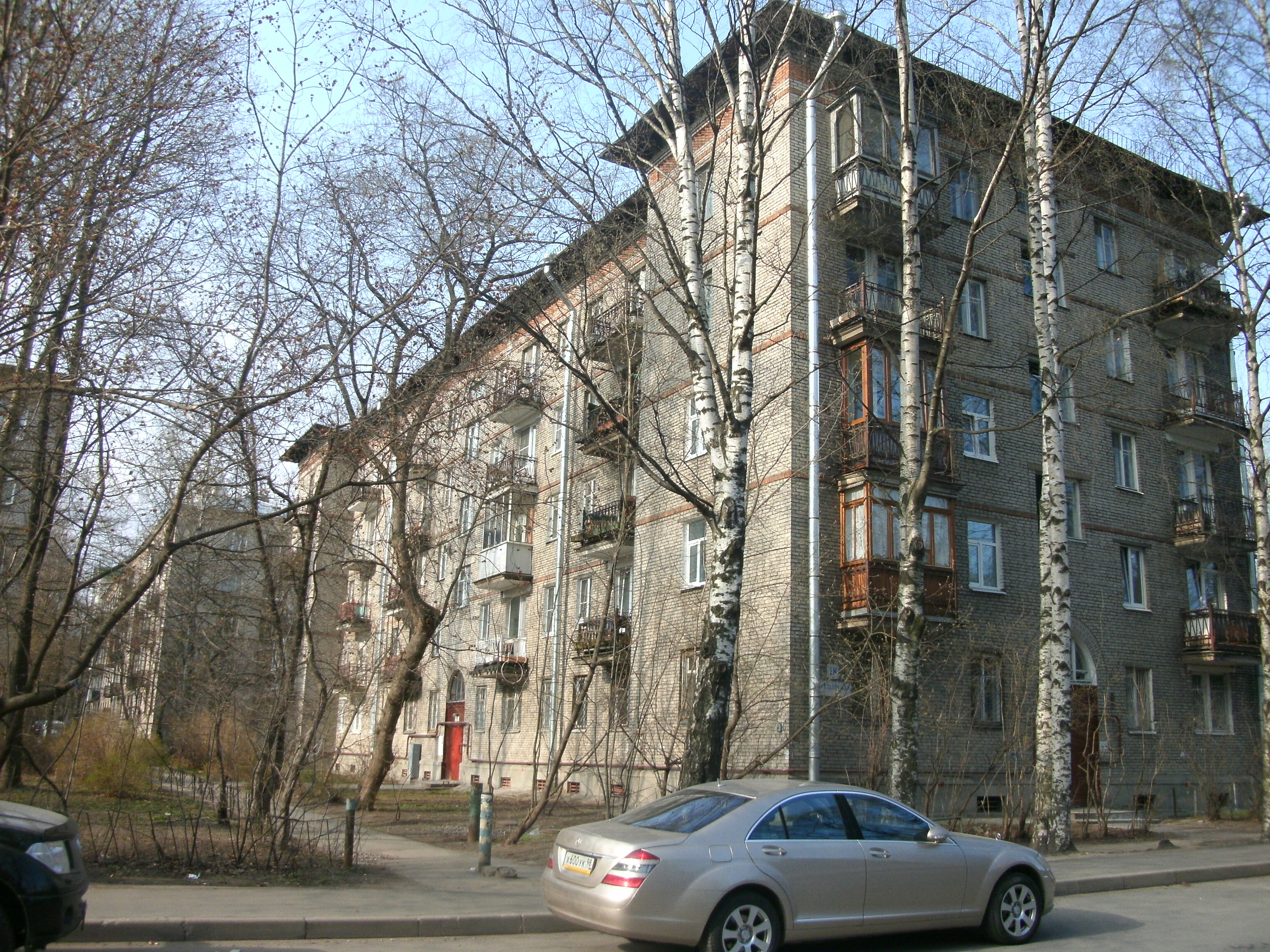 Дрезденская 18_2.JPG