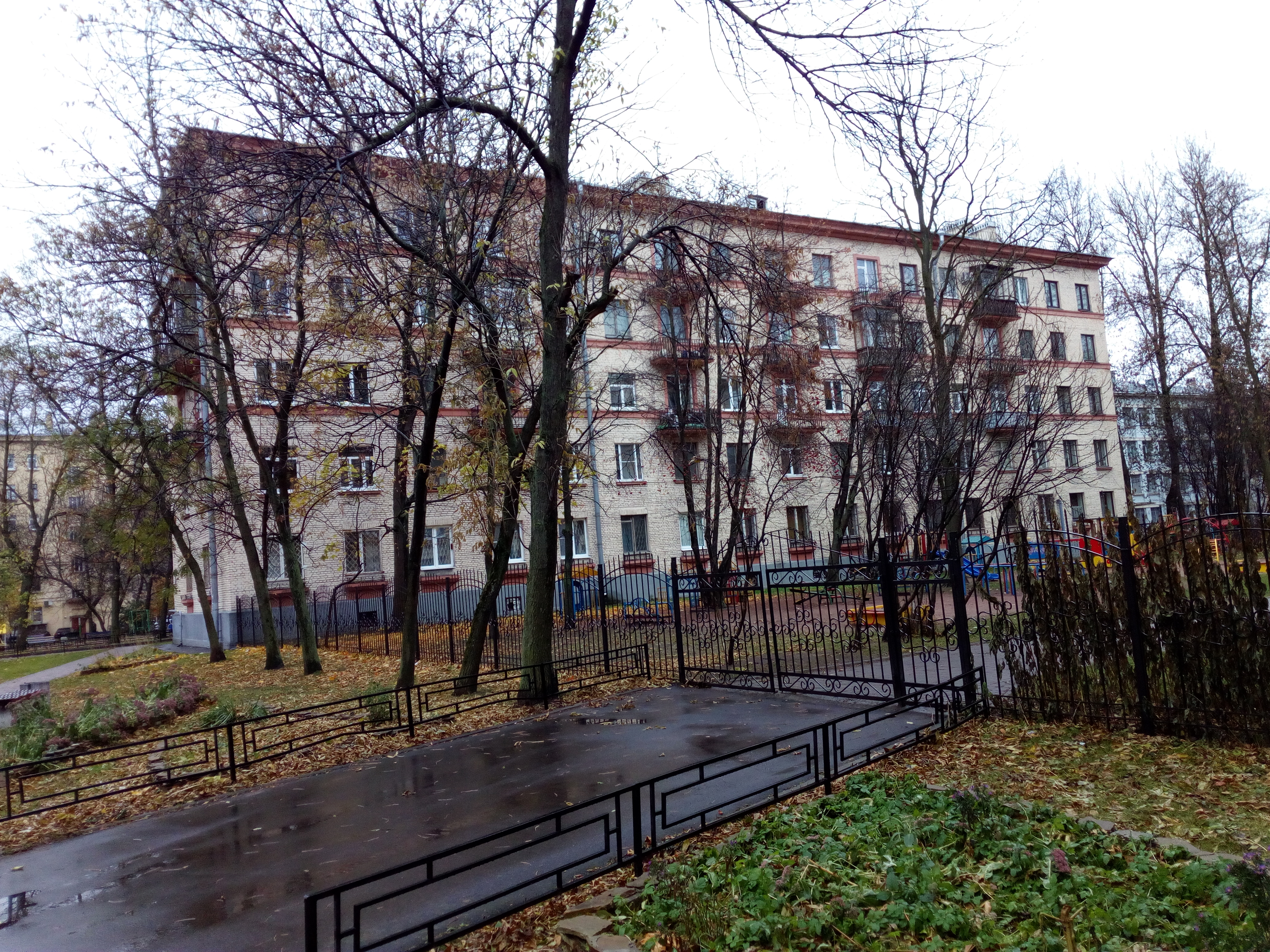 Бассейная 33.jpg