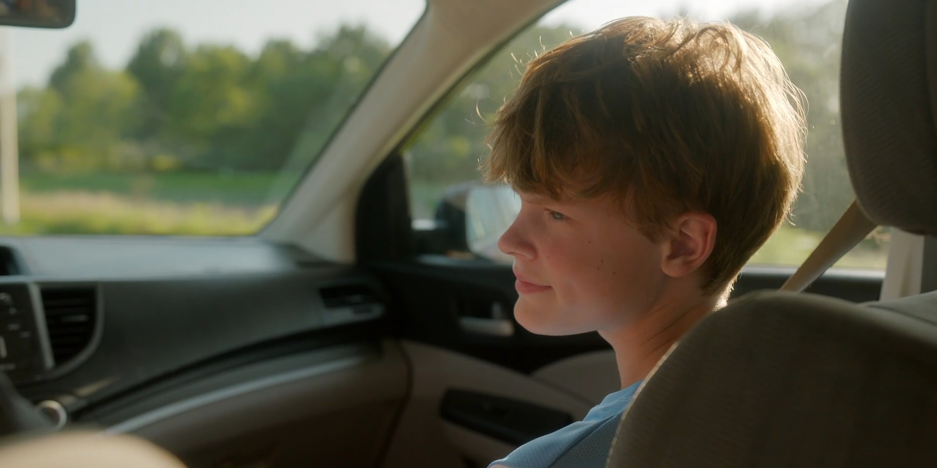 Ted.Lasso.s04e01.1080p.NewComers-0006.jpg