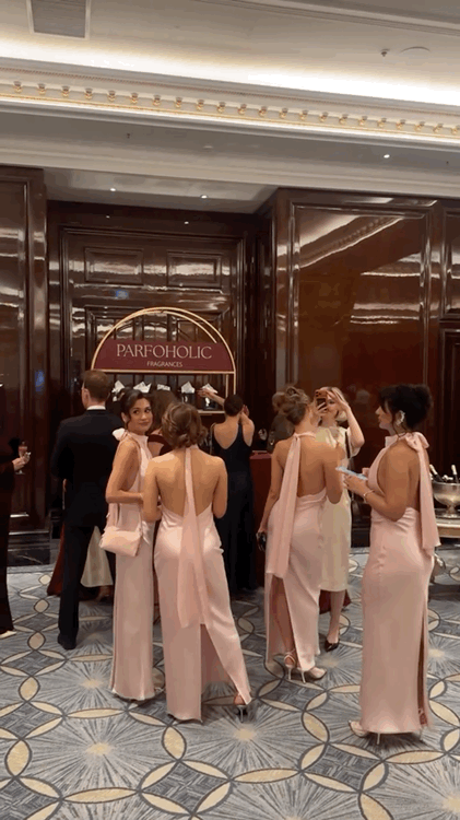 https://i6.imageban.ru/out/2026/08/29/eaf278d50adefb36bd11b195b83ab102.gif