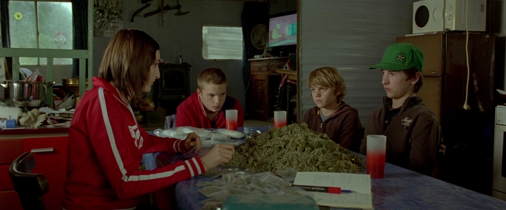 Гиганты.2011.BDRip AVC msltel.mkv_snapshot_00.26.46.493.jpg