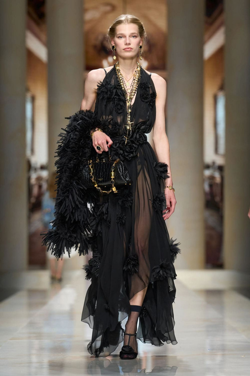 Dolce-Gabbana-Spring-Summer-2027-Runway-Magazine-76.jpg