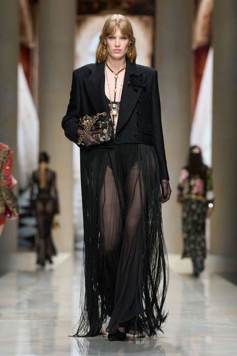 Dolce-Gabbana-Spring-Summer-2027-Runway-Magazine-58.jpg