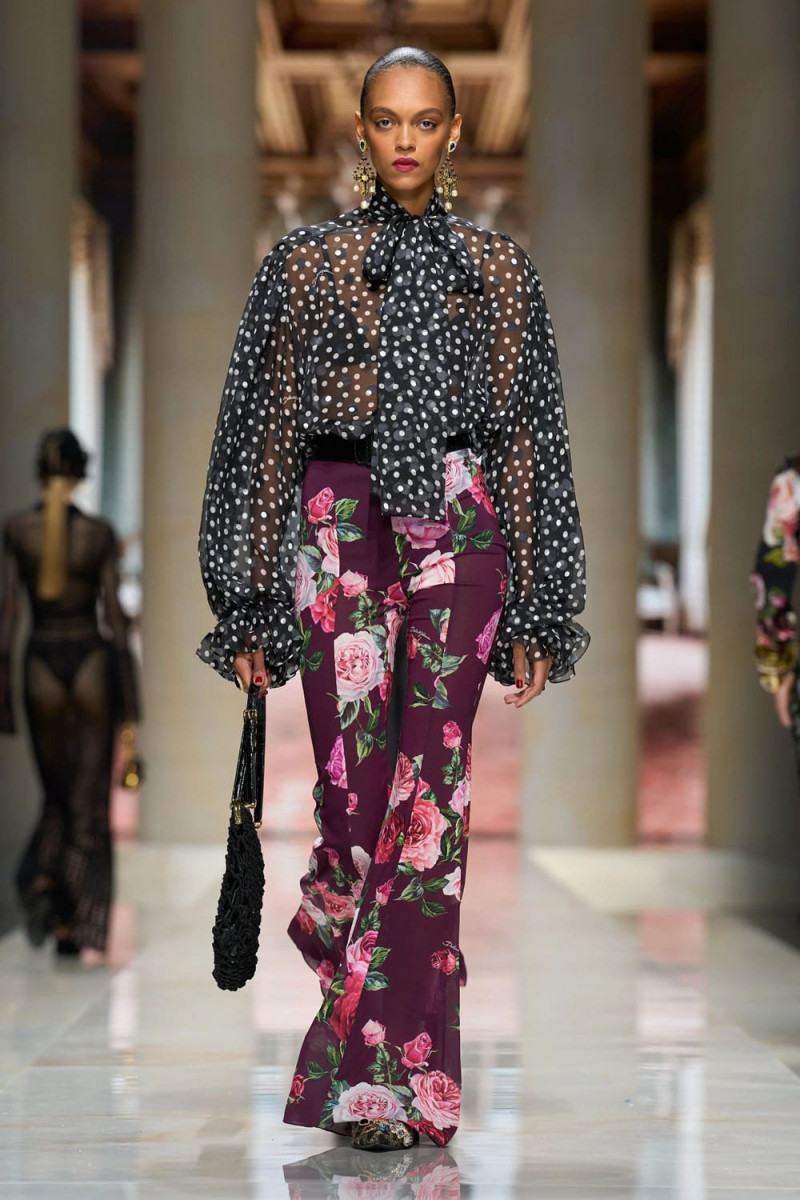 Dolce-Gabbana-Spring-Summer-2027-Runway-Magazine-57.jpg