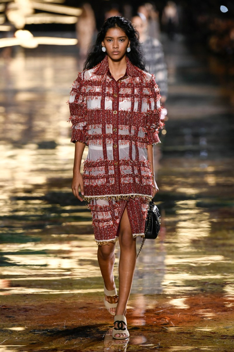 chanel-spring-2027-rtw-r-dm-0046.jpg