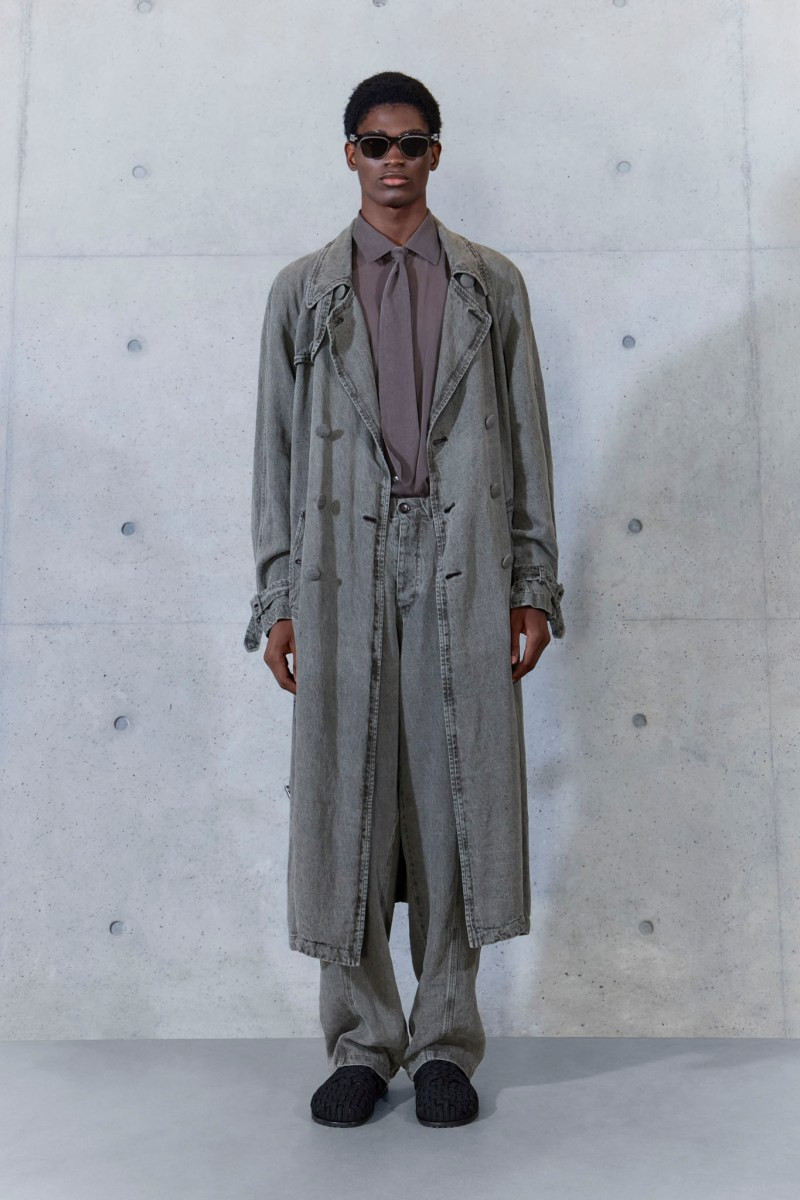 emporio-armani-spring-27-rtw-ctsy-020.jpg