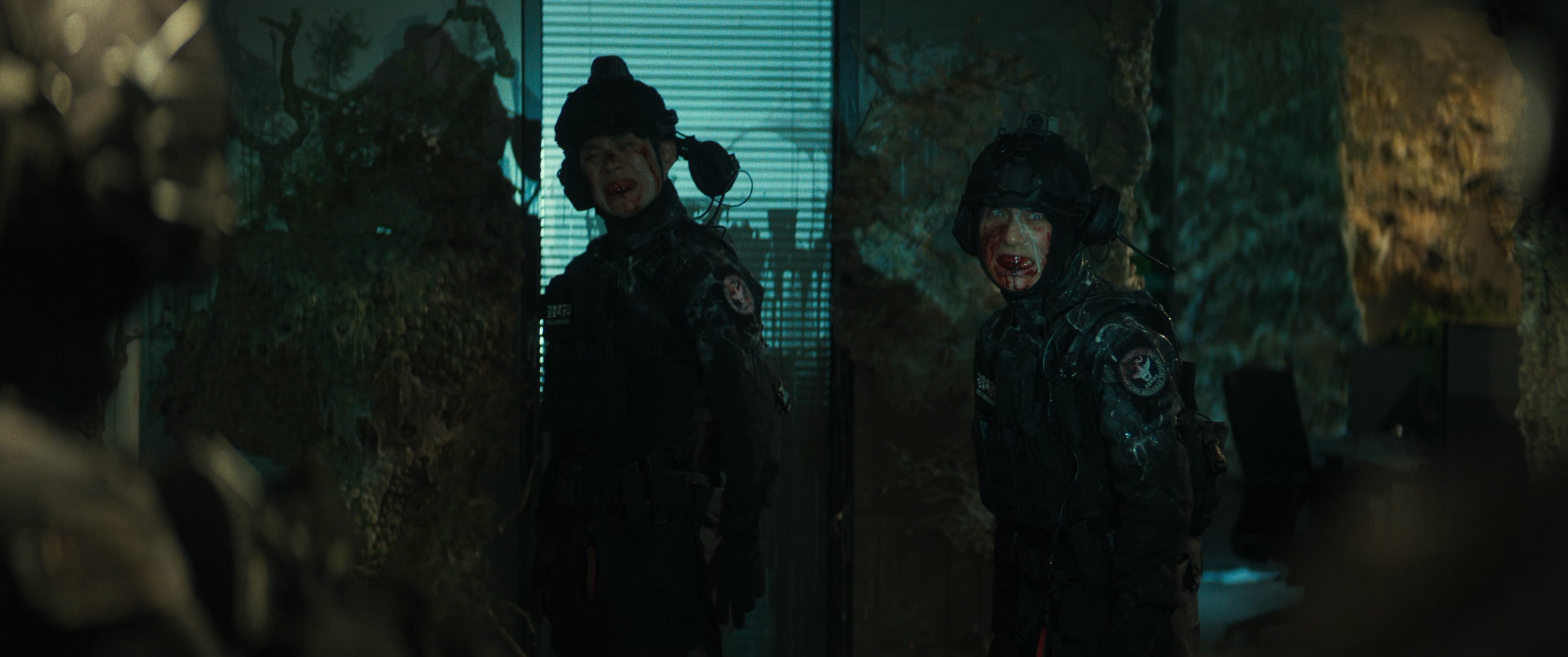 Colony (2026) UHD BDRip 2160p [4K, SDR, 10-bit].mkv_snapshot_01.31.27.078.jpg