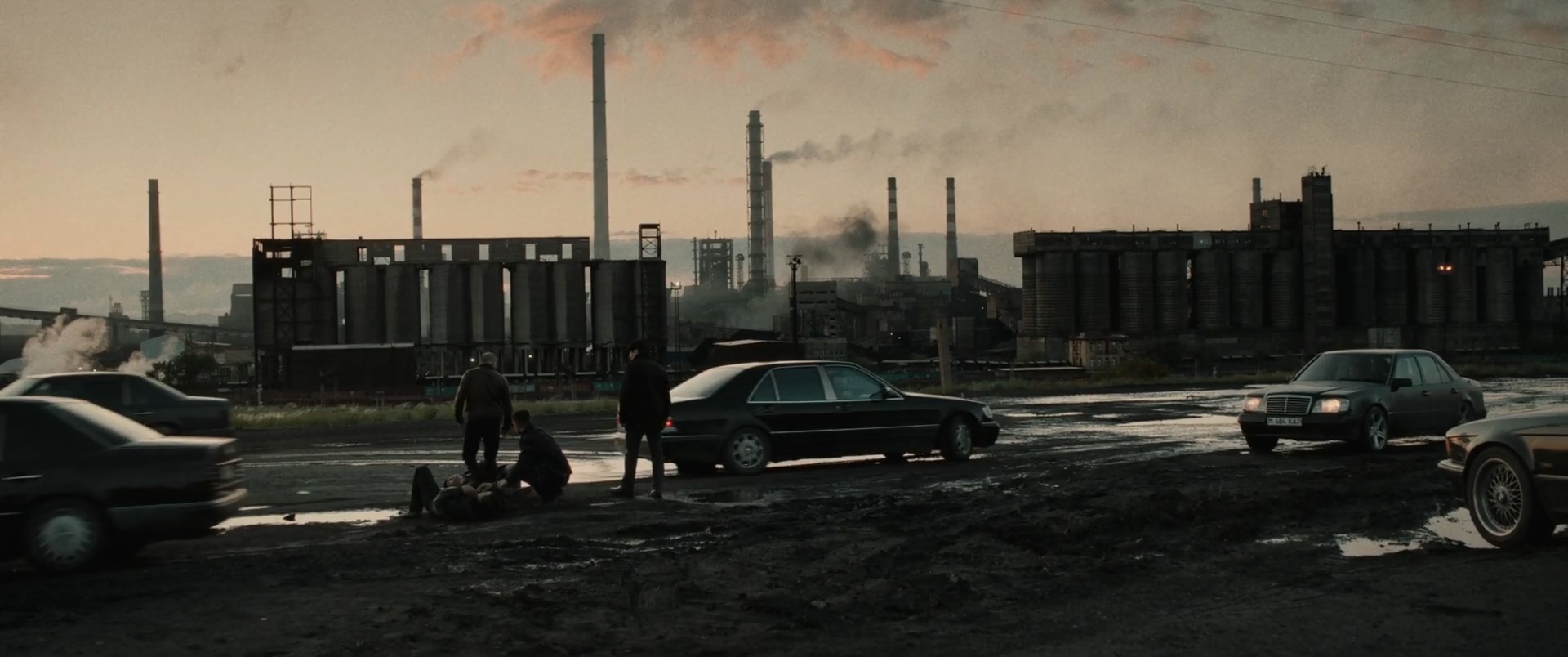 Nulevye.2024.WEB-DL.1080p.ExKinoRay.mkv_snapshot_00.47.56.055.jpg
