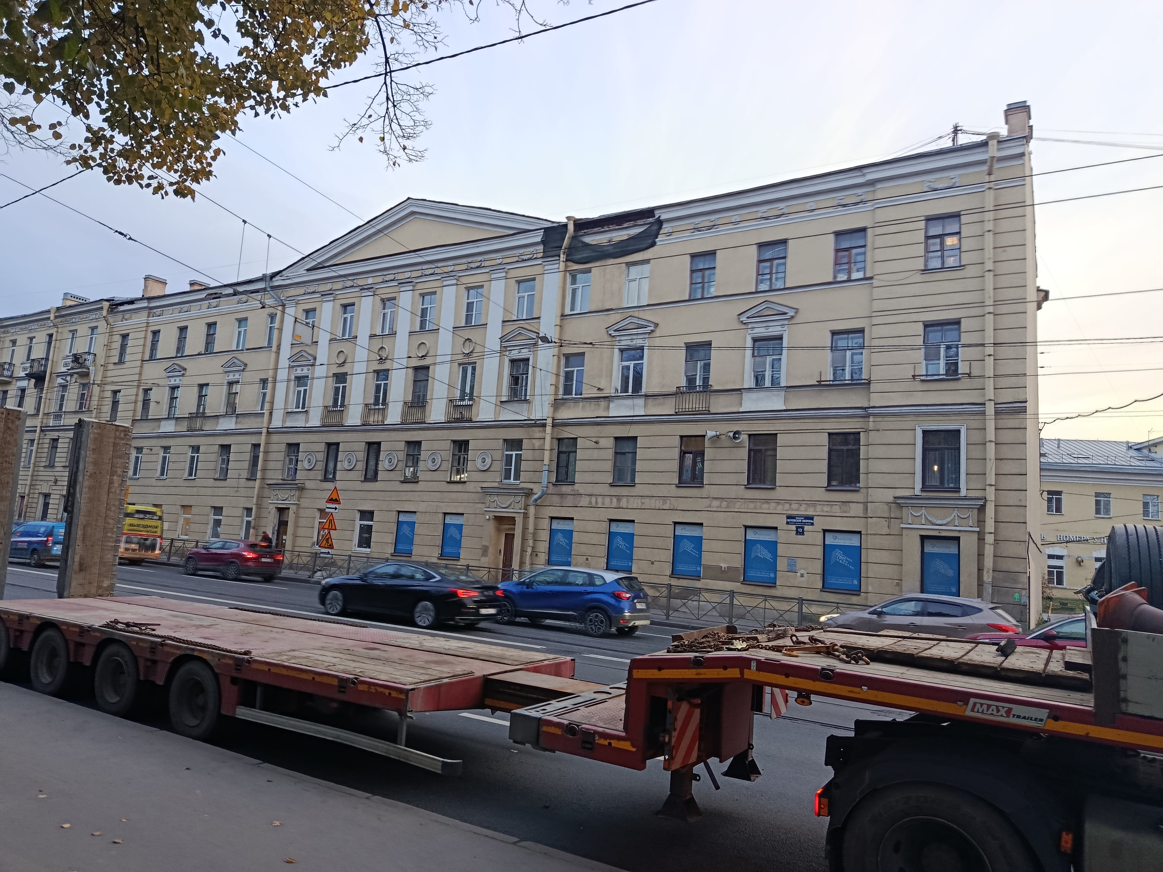 Обуховской Обороны 13_4.jpg