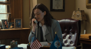 ���� ������ / Ella McCay (2025/BDRip/HDRip)